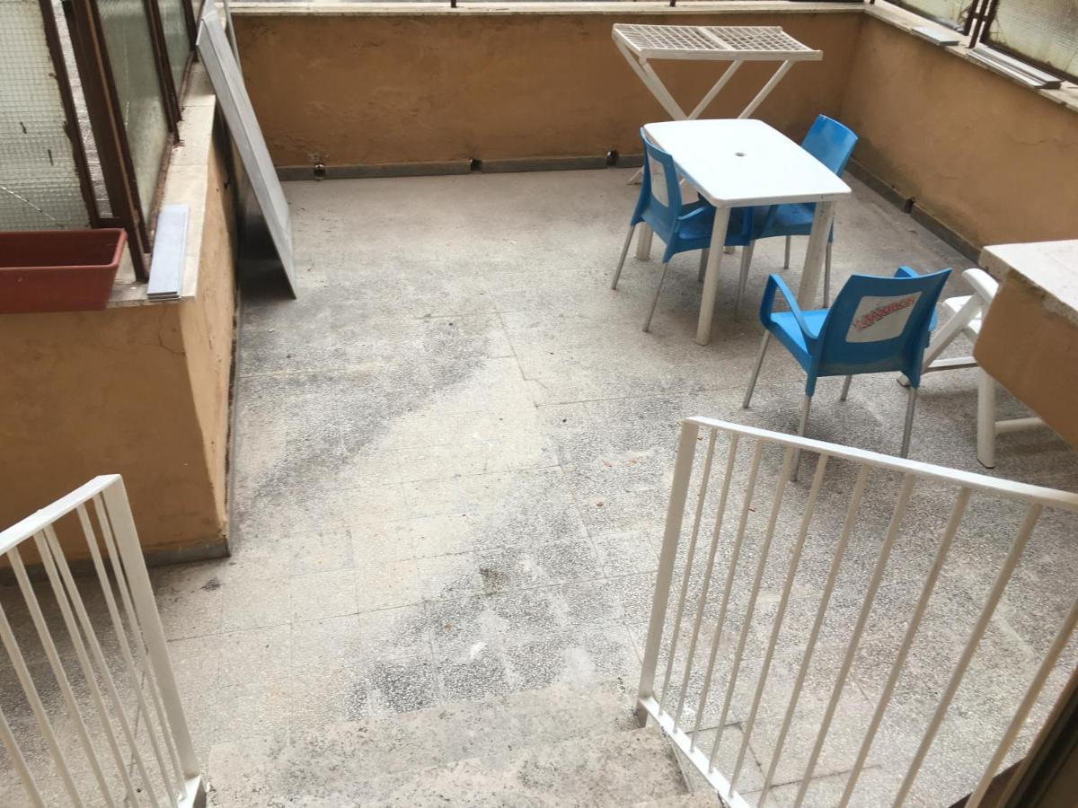 Ostia Roma Vacanze Al Mare Apartment ภายนอก รูปภาพ